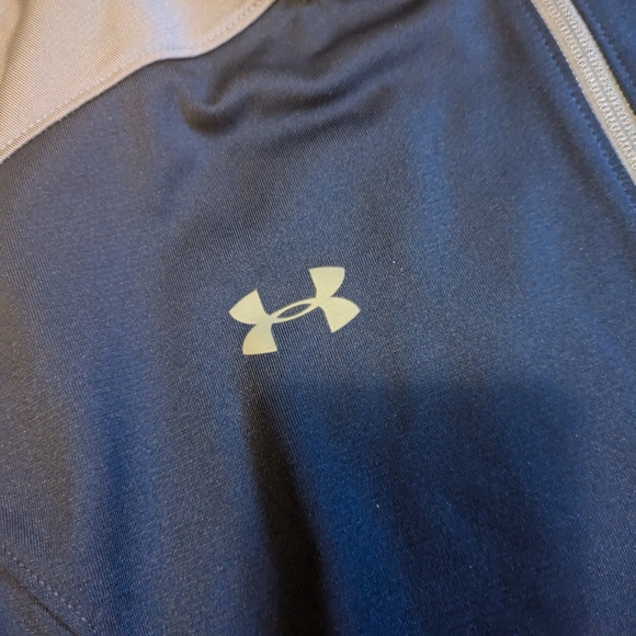 Women's Underarmour zip up lightweight sweater jacket size XL - Picture 3 of 4